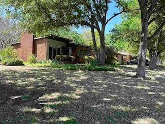 2400 Martin St, Wichita Falls, TX 76308