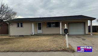1911 N 8th St, Garden City, KS 67846