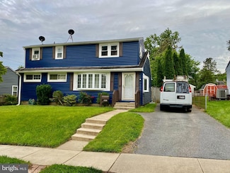 1719 Henry Rd, Rockville, MD 20851