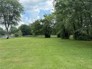 420 N Excelsior St, Decatur, IL 62521