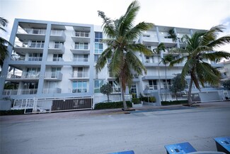 7832 Collins Ave Unit 406, Miami Beach, FL 33141