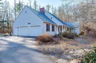 180 Mast Rd, Lee, NH 03861