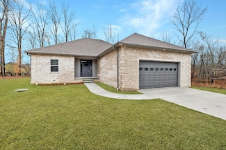 2219 Ovoca Rd, Tullahoma, TN 37388