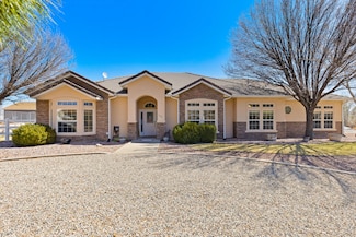846 S 800 E, New Harmony, UT 84757