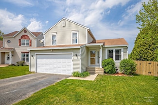 208 Sprucewood Ct, Round Lake Beach, IL 60073