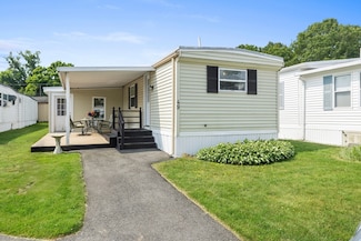 49 Kins Ct, Wareham, MA 02558