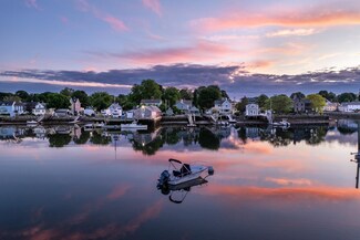 53 Pray St, Portsmouth, NH 03801