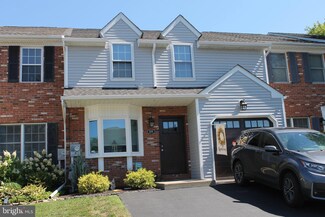 205 Village Walk Dr, Macungie, PA 18062