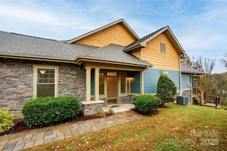 22 Craftsman View Dr, Asheville, NC 28804