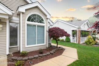 2271 Kira Ct, Toms River, NJ 08755