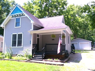 1326 N Wells St, Delphi, IN 46923