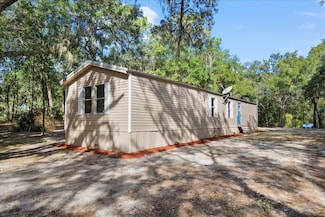 116 Apple Ave, Pomona Park, FL 32181