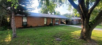 1128 N Cherry St, Ada, OK 74820