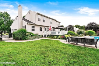 27 Galloping Brook Rd, Allentown, NJ 08501