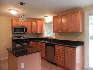 7 Evergreen Ave, West Boylston, MA 01583
