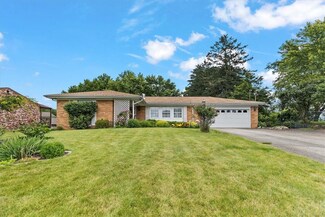 467 Dressel Rd, Allison Park, PA 15101