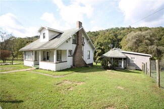 209 Ww Railroad Rd, Sycamore, PA 15364