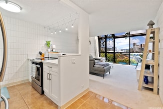 855 Makahiki Way Unit 508, Honolulu, HI 96826
