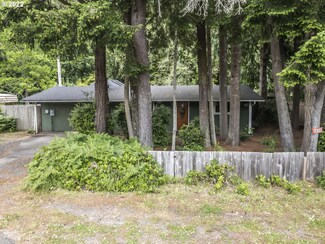 2830 Munsel Lake Rd, Florence, OR 97439