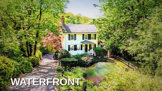 80 E Broadway, Roslyn, NY 11576