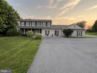 2688 Lydia Ct, Adamstown, MD 21710
