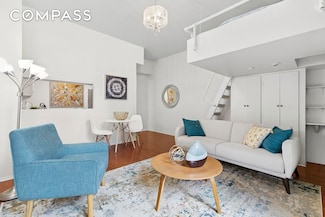 215 E 24th St Unit 412A, New York, NY 10010