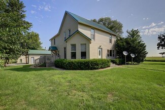 2516 County Road 800 N, Fairmount, IL 61841