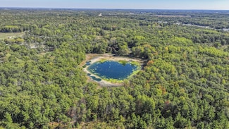 9411 Maple Hill Rd, Howard City, MI 49329