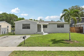 2817 SW 8th St, Fort Lauderdale, FL 33312