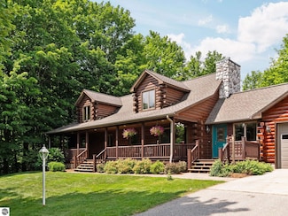 7277 Lautner Rd, Williamsburg, MI 49690
