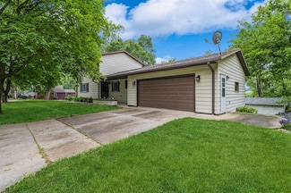 301 Wall Ave, Des Moines, IA 50315
