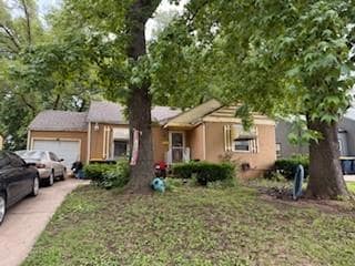 7231 Forest Ave, Kansas City, MO 64131