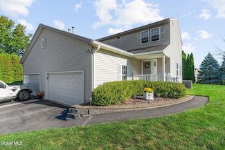 5 Erie Ct, Waterford, NY 12188