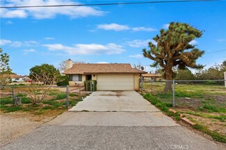 9595 Oakwood Ave, Hesperia, CA 92345