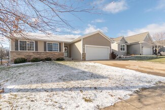 5017 Millenium Dr, Cedar Falls, IA 50613