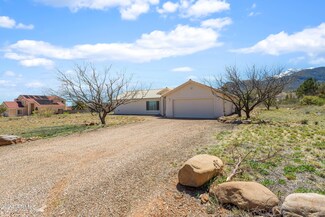 902 E Yaqui St, Sierra Vista, AZ 85650