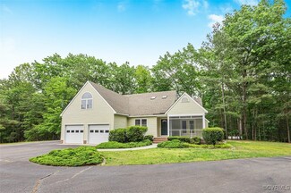 13194 Fair Oaks Ln, Ashland, VA 23005