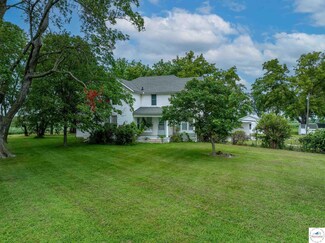 22111 Smelser Rd, Hughesville, MO 65334