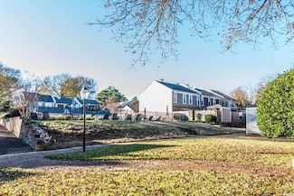 6910 Petworth Rd, Memphis, TN 38119