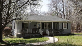 711 W Main St, Carrboro, NC 27510
