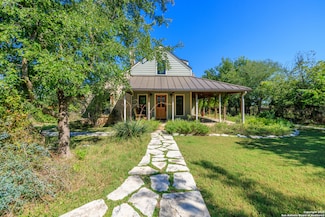 9402 Doss-Spring Creek Rd, Doss, TX 78618