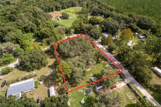 17125 Pasco Acres Dr, Spring Hill, FL 34610