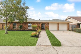 82 W Imperial Dr, New Orleans, LA 70123