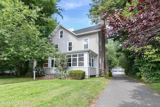 94 Branch Ave, Red Bank, NJ 07701