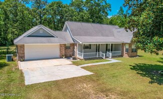 80 Old Airport Rd, Wiggins, MS 39577