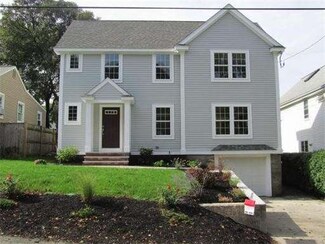 15 Shoreham St, Quincy, MA 02171