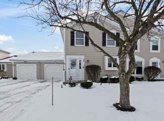 245 Deerhurst Ln, Webster, NY 14580