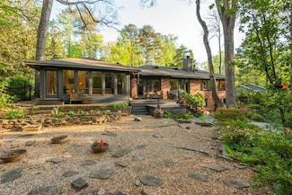 1850 Winchester Trail, Atlanta, GA 30341