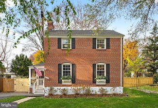 3004 Marshall St, Falls Church, VA 22042