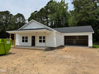 107 Lynn Ln, Selma, NC 27576